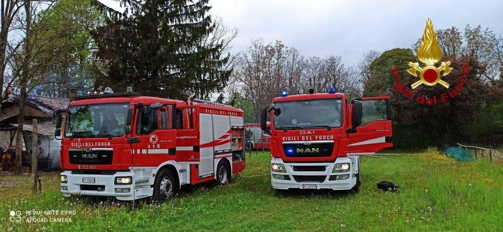 Copertina per Fiamme nell'hotel di Aquileia che ospita lo staff del Giro, paura nel cuore della notte